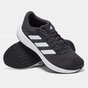 Corra com conforto e leveza com o Adidas Response Runner
